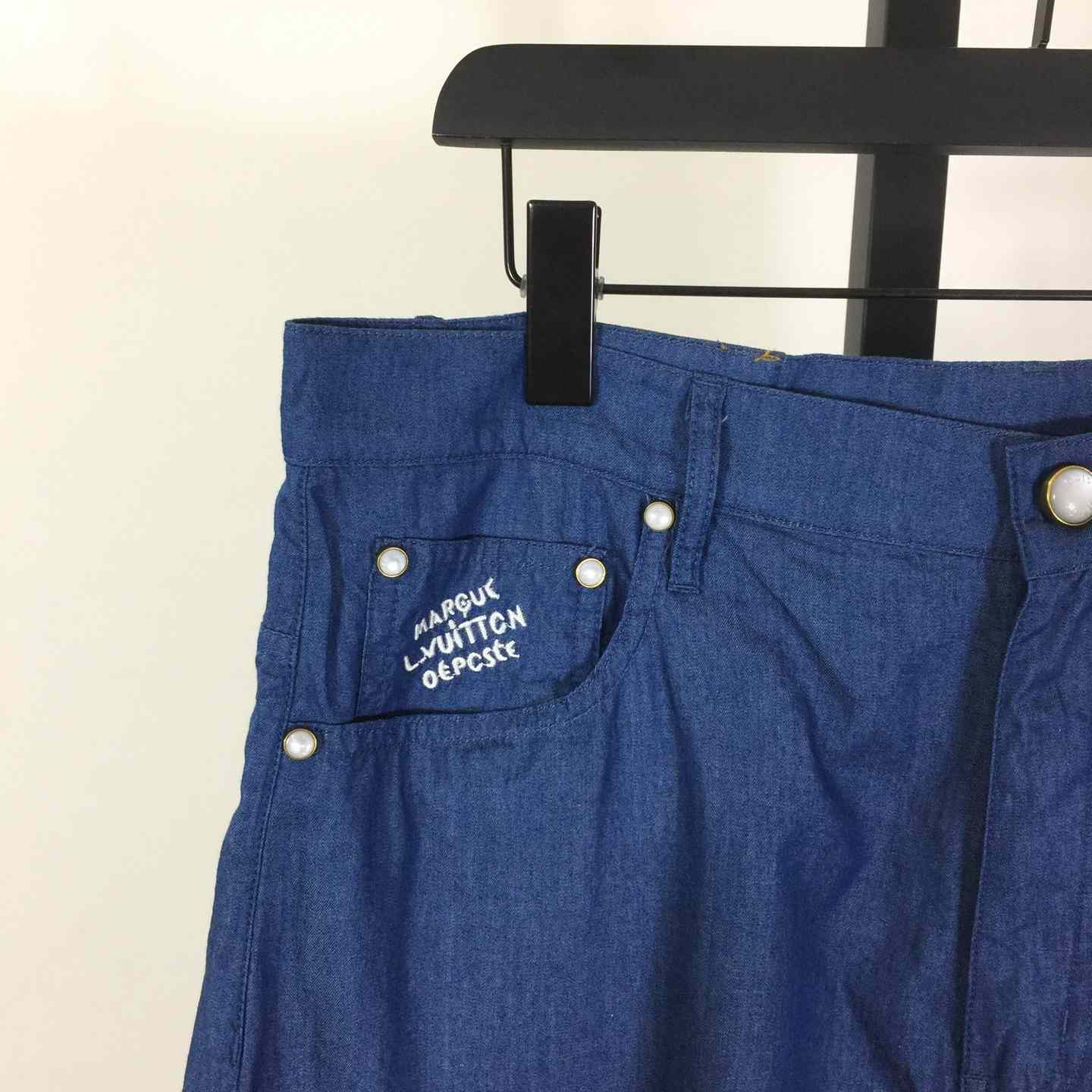 Louis Vuitton Embroidered Chambray Shorts   1AHVBT - DopestKickz