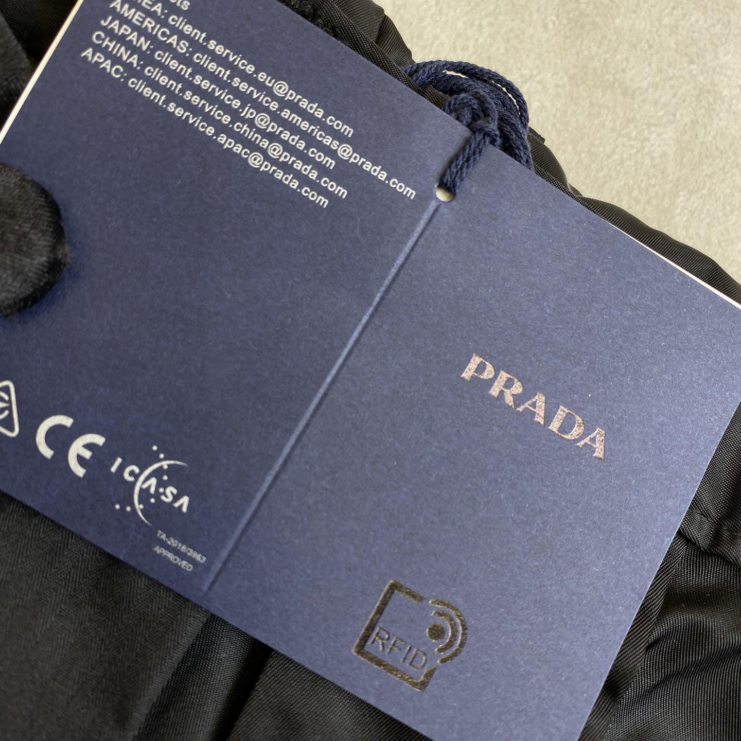 Prada Prada Re-Nylon Cargo Pants - DopestKickz
