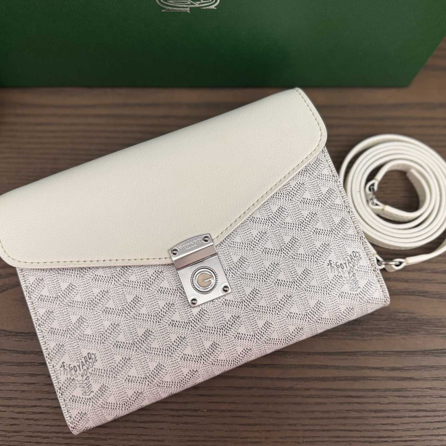 Goyard Chypre Wallet-Pouch - DopestKickz