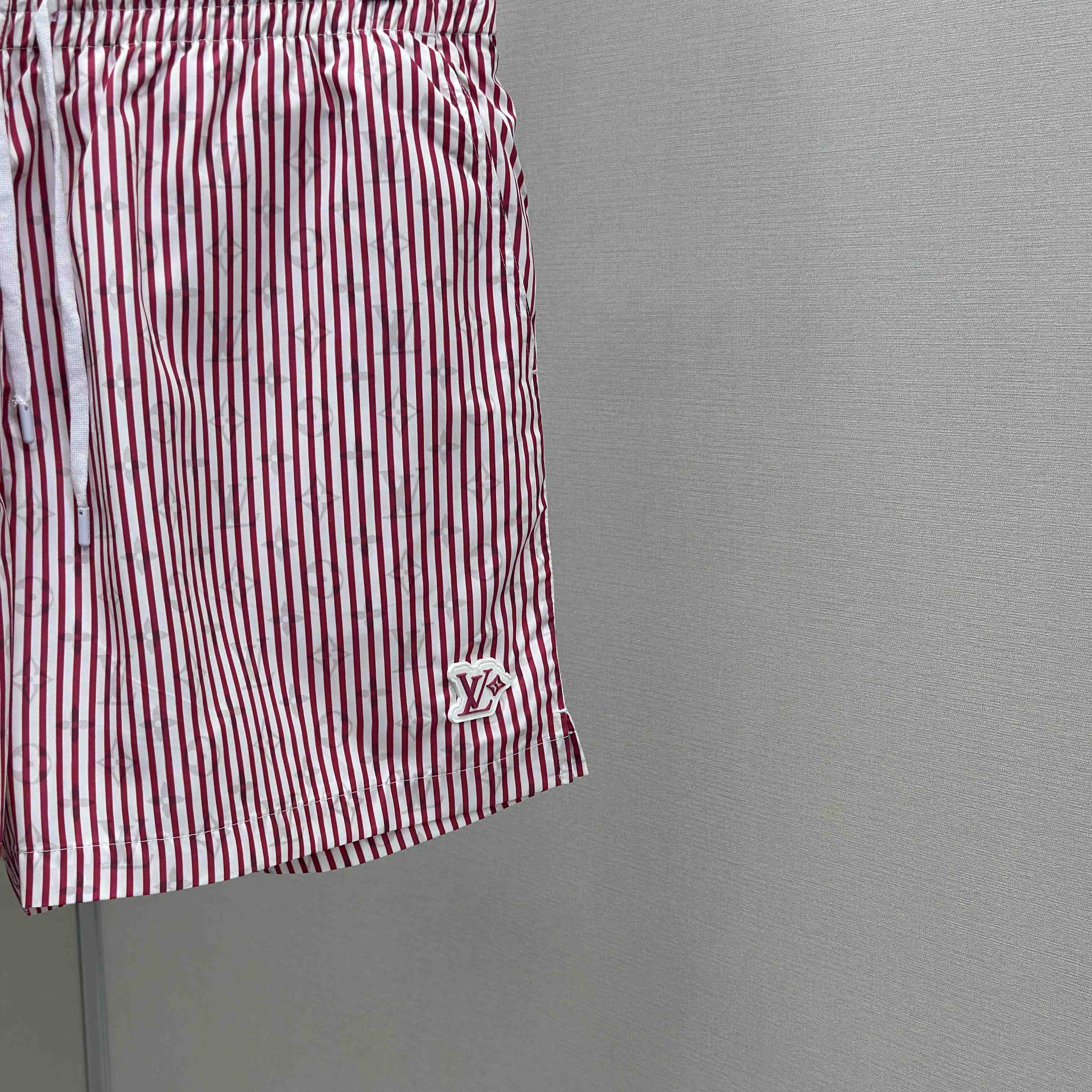 Louis Vuitton Monogram Striped Casual Shorts   1AHVS9 - DopestKickz