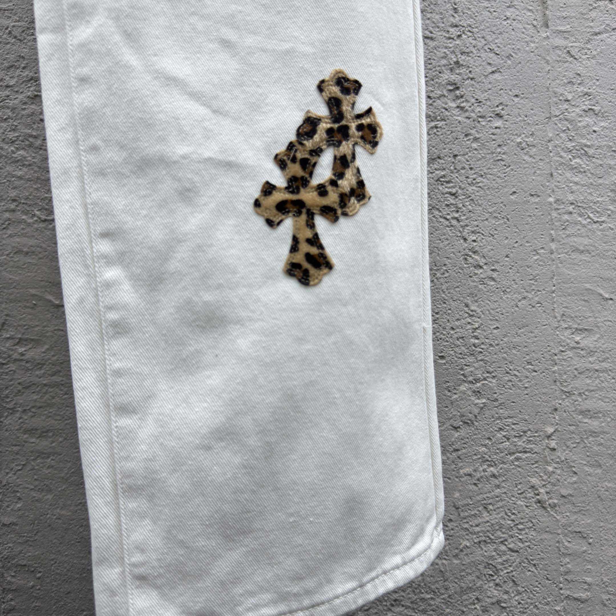 Chrome Hearts Leo Cross Jeans - DopestKickz