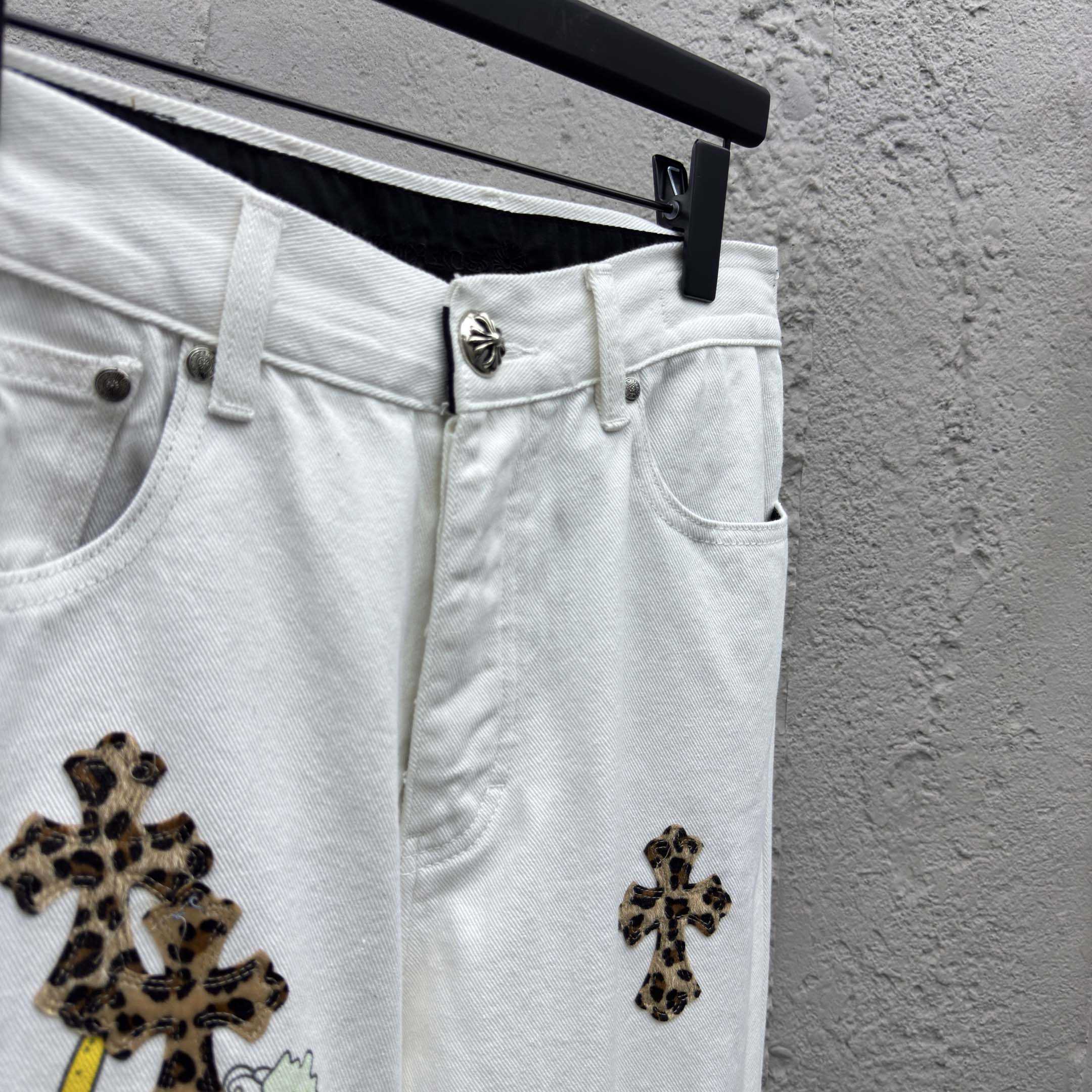 Chrome Hearts Leo Cross Jeans - DopestKickz