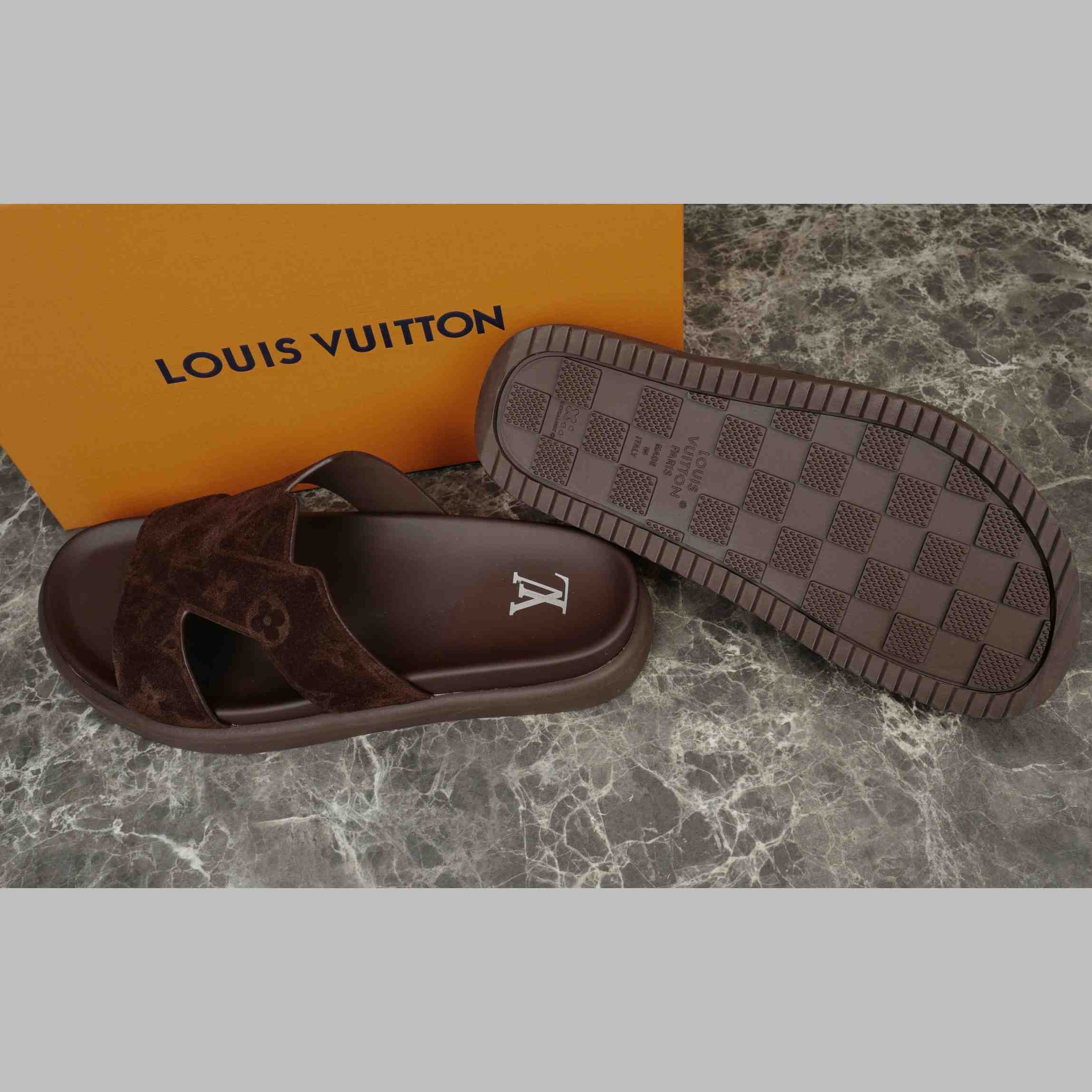 Louis Vuitton LV Oasis Mule   1AHSF9 - DopestKickz