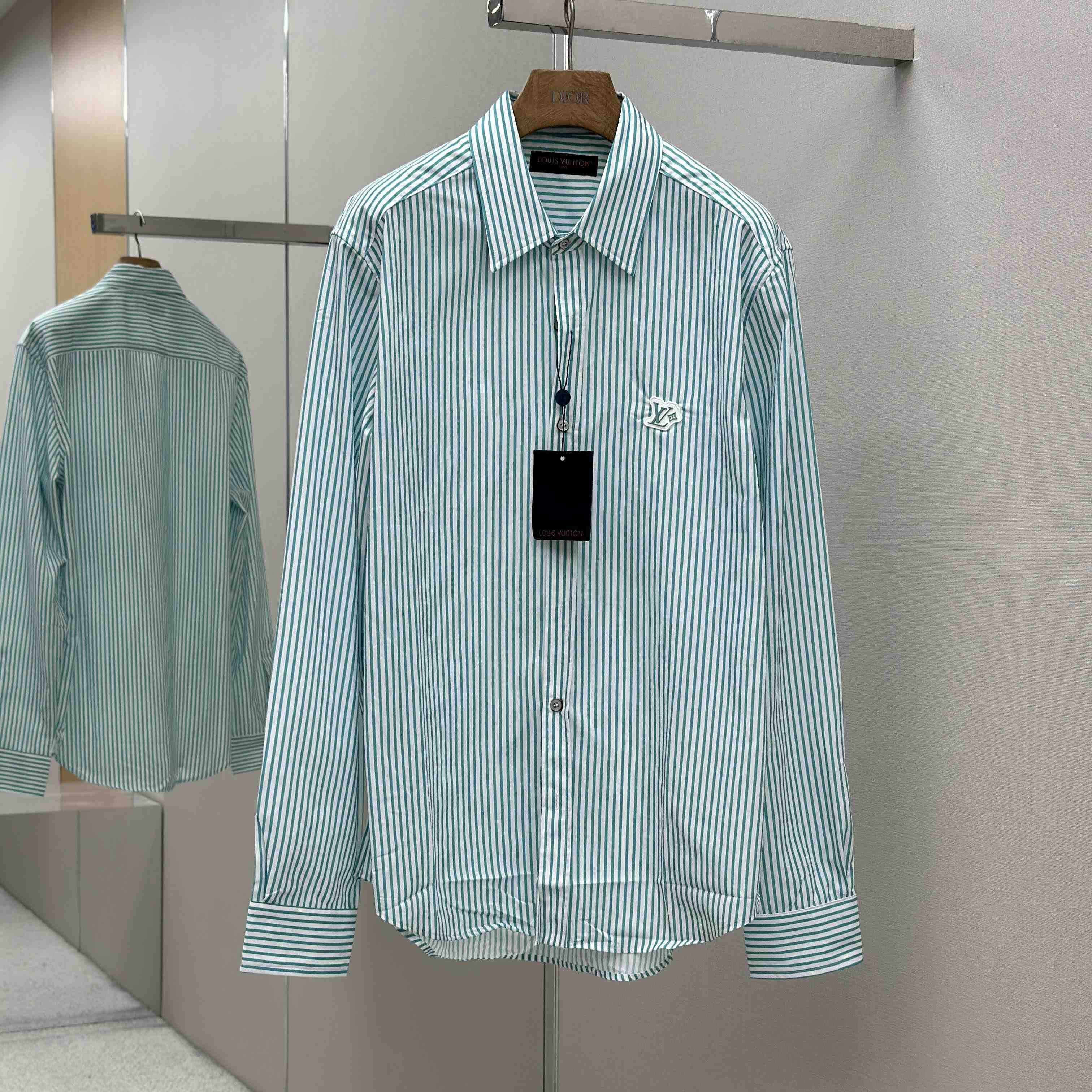 Louis Vuitton Monogram Striped Shirt   1AHVXI - DopestKickz