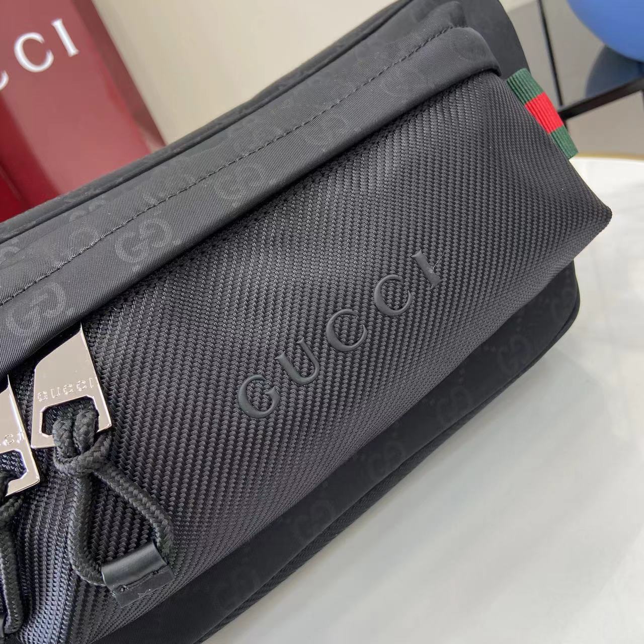 Gucci Nexus Large Slingbag - DopestKickz