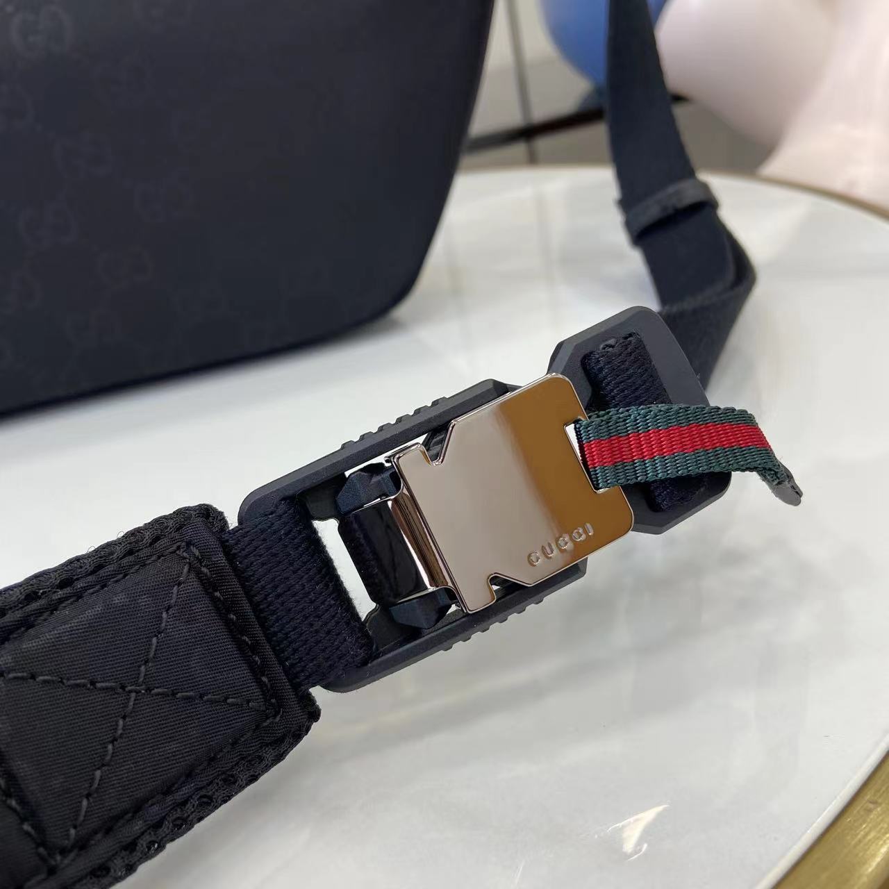 Gucci Nexus Large Slingbag - DopestKickz