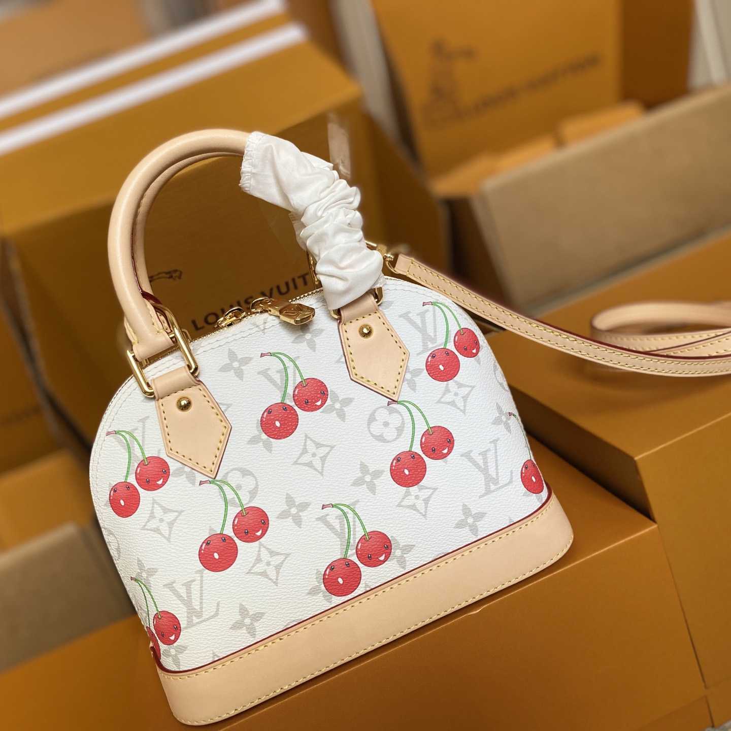 Louis Vuitton LV x TM Alma BB   M14234 - DopestKickz