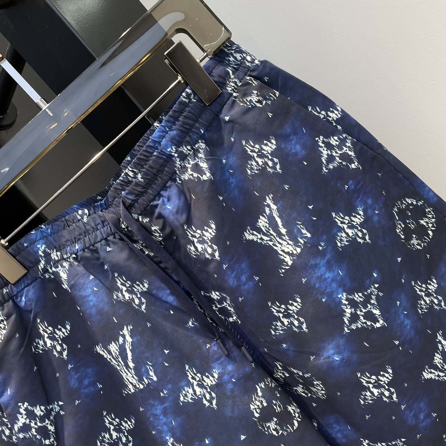 Louis Vuitton Printed Monogram Swim Shorts   1AHVZ7 - DopestKickz