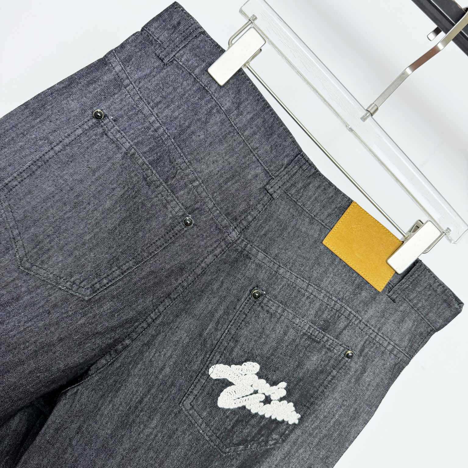 Louis Vuitton Chambray Shorts   1AHVC4 - DopestKickz
