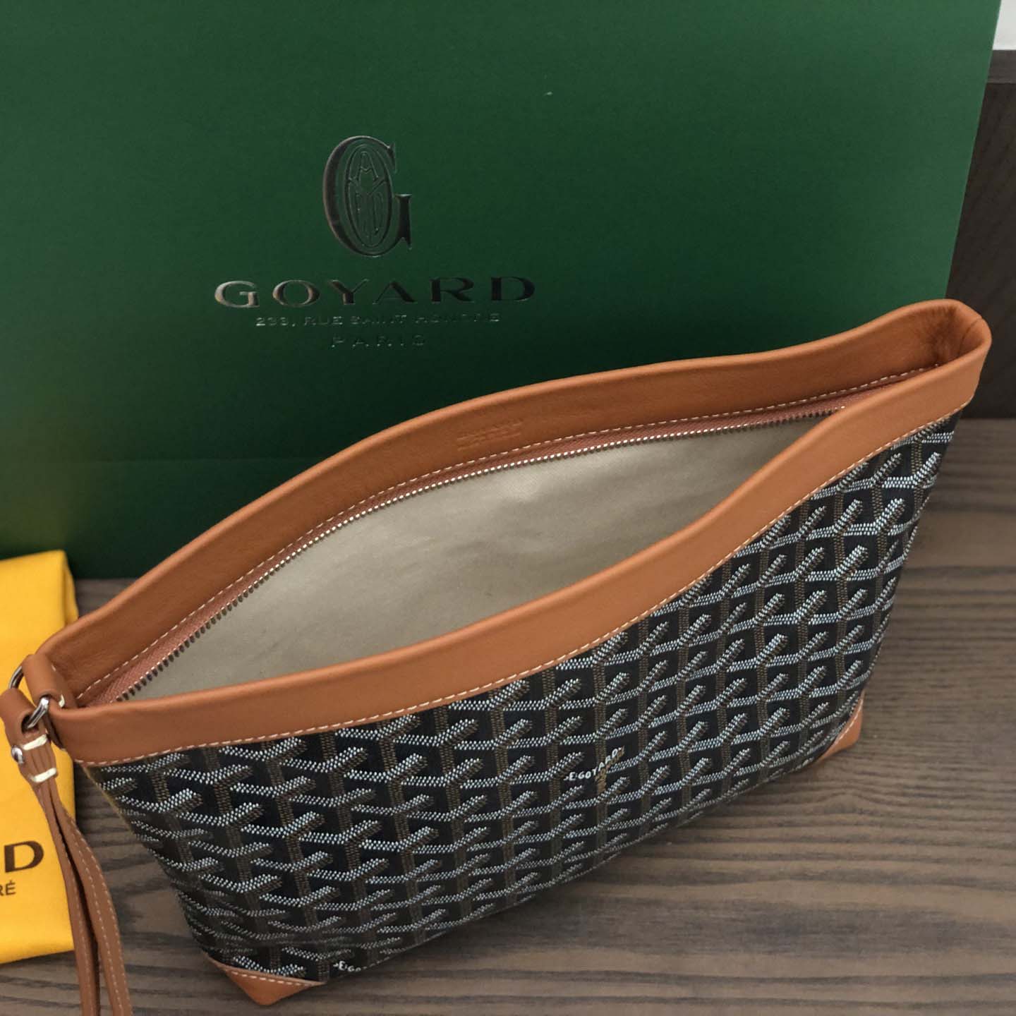 Goyard Conti Pouch - DopestKickz