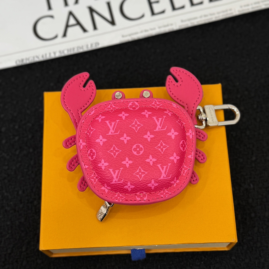 Louis Vuitton LV Crab Bag Charm   M02298 - DopestKickz