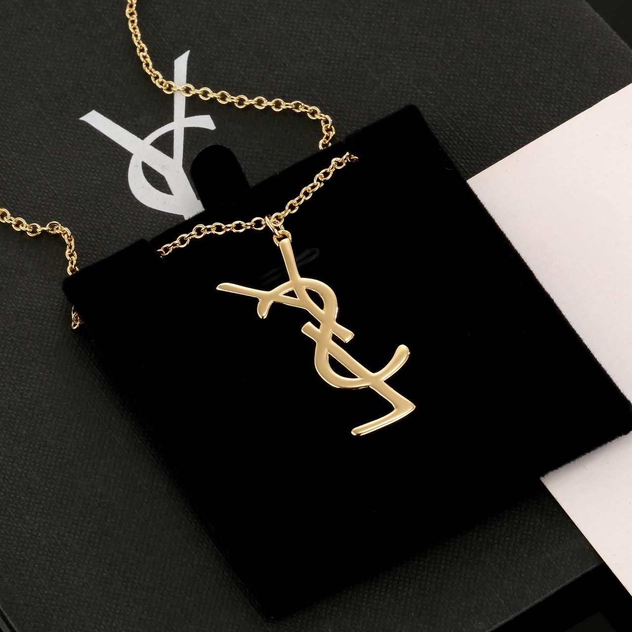 Saint Laurent Necklace - DopestKickz