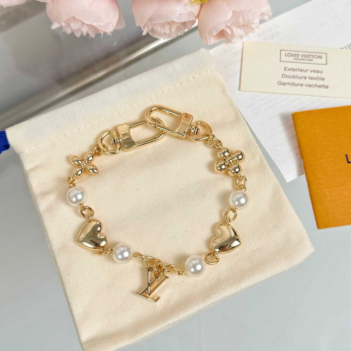 Louis Vuitton LV Heart Bag Chain   M01088 - DopestKickz