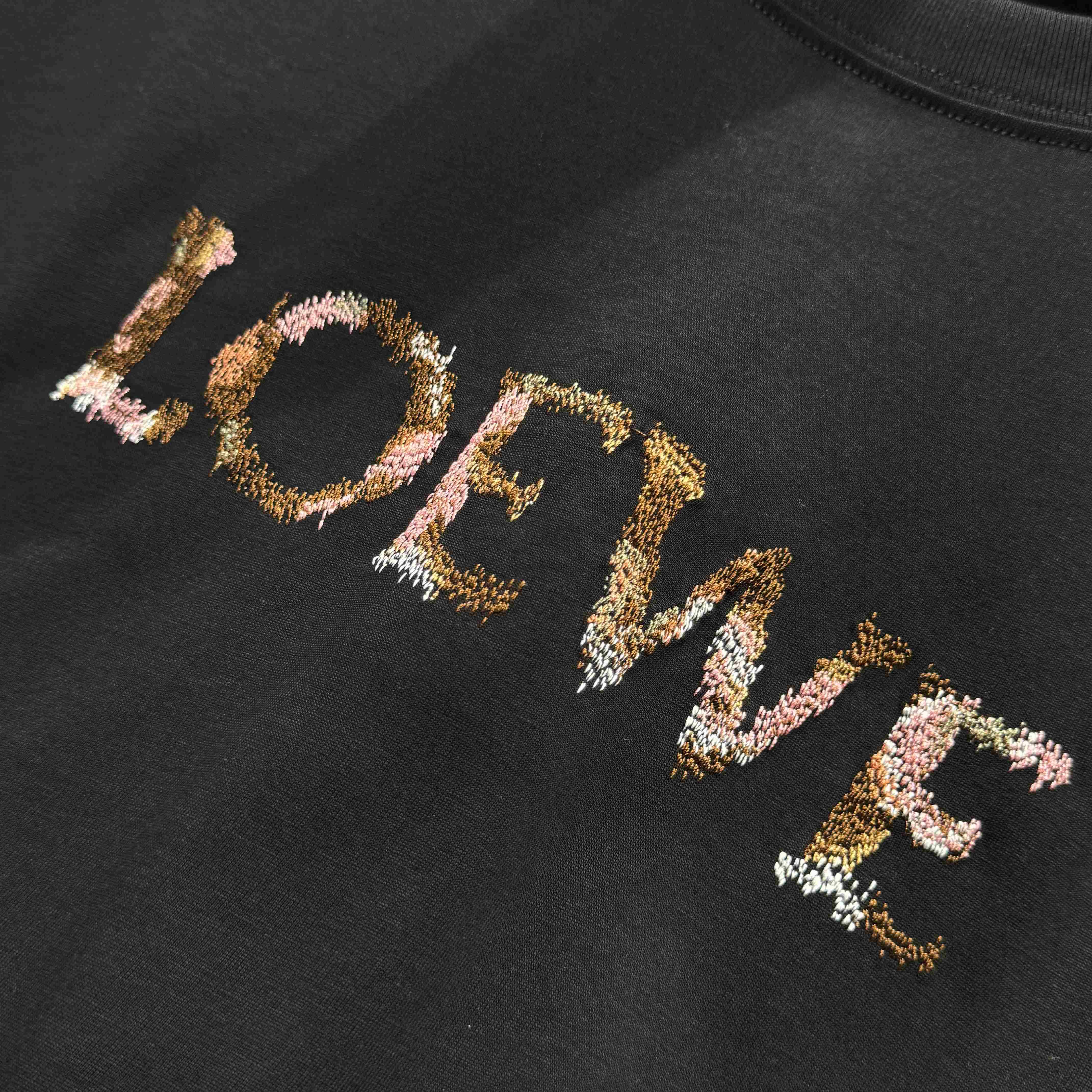 Loewe Relaxed Fit T-shirt In Cotton - DopestKickz
