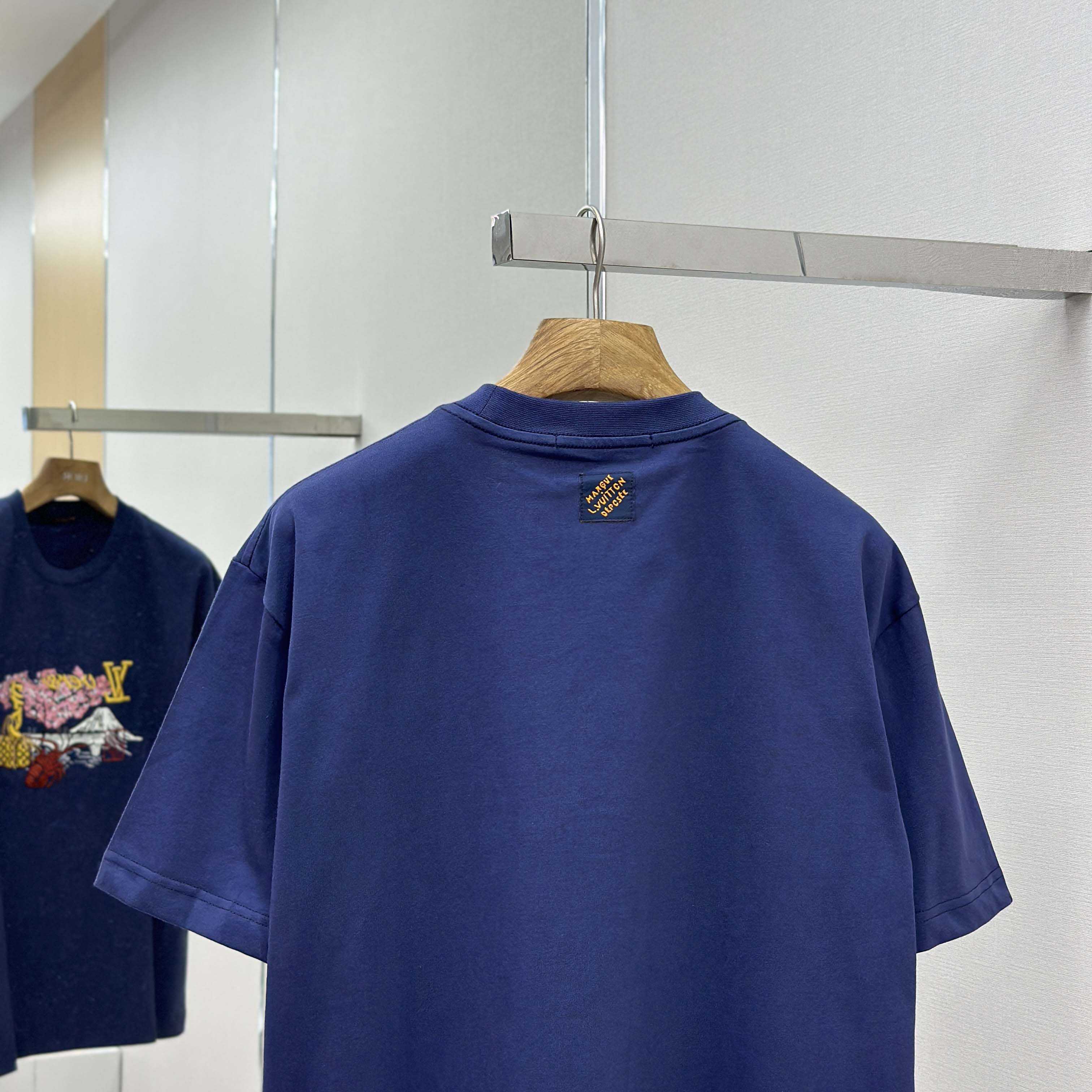Louis Vuitton Embroidered T-Shirt   1AIMKV - DopestKickz