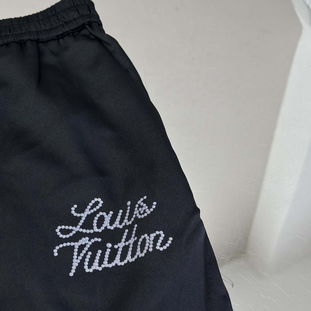 Louis Vuitton Printed Signature Silk Shorts   1AIMG3 - DopestKickz