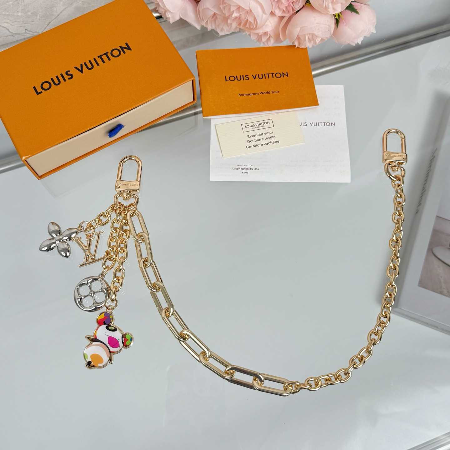 Louis Vuitton LV x TM Superflat Bag Chain   M02452 - DopestKickz