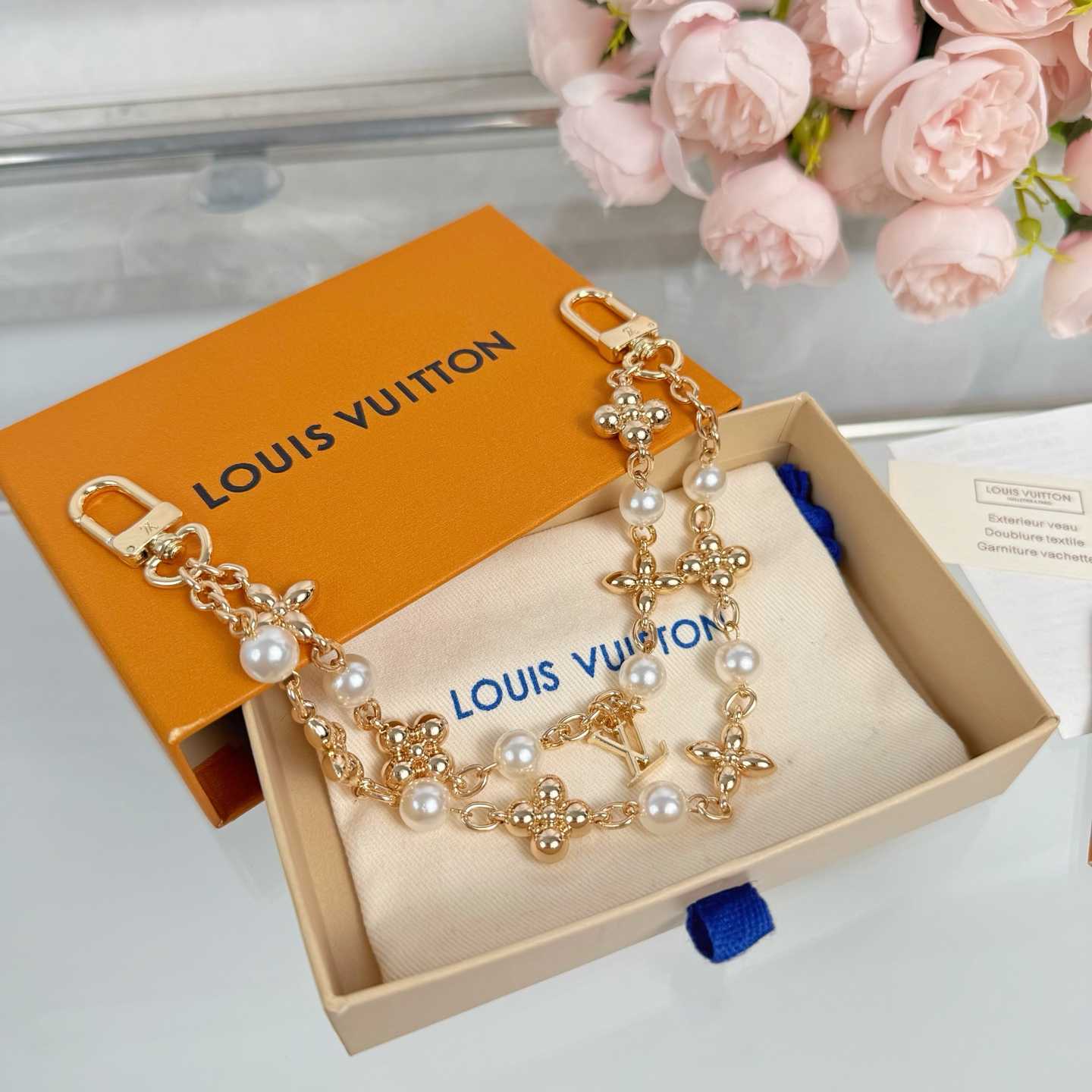 Louis Vuitton Chain - DopestKickz