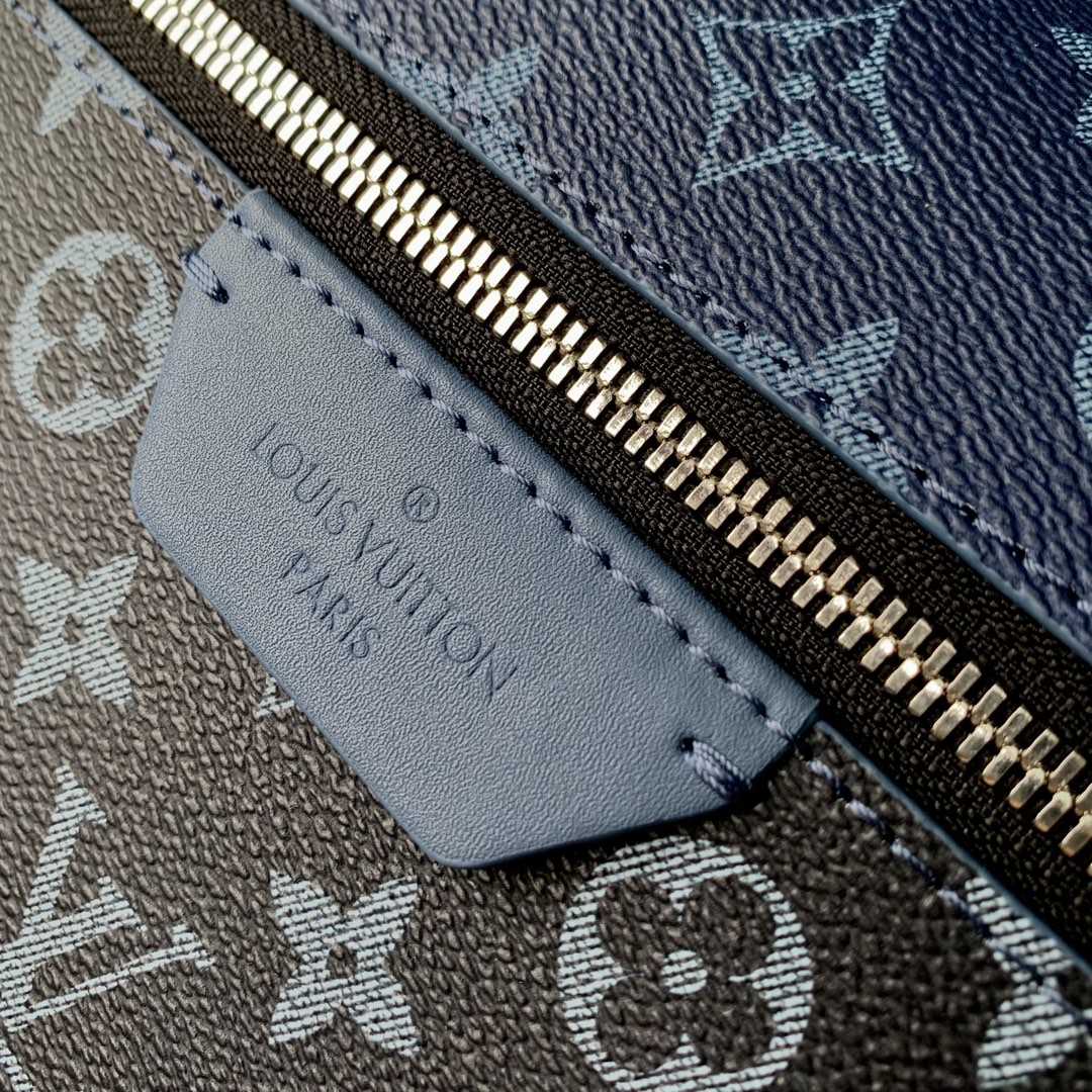 Louis Vuitton Discovery Backpack PM   M11590 - DopestKickz