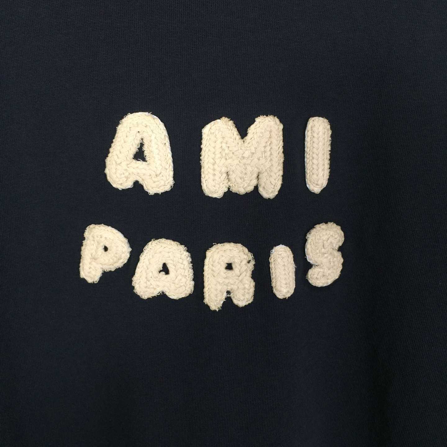AMI Paris T-Shirt In Dark Blue - DopestKickz