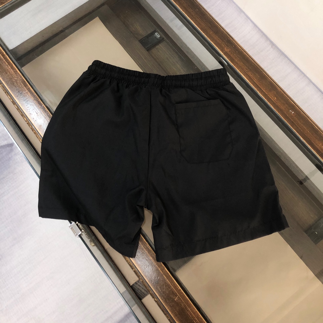 Givenchy 4G logo-print Shorts  - DopestKickz