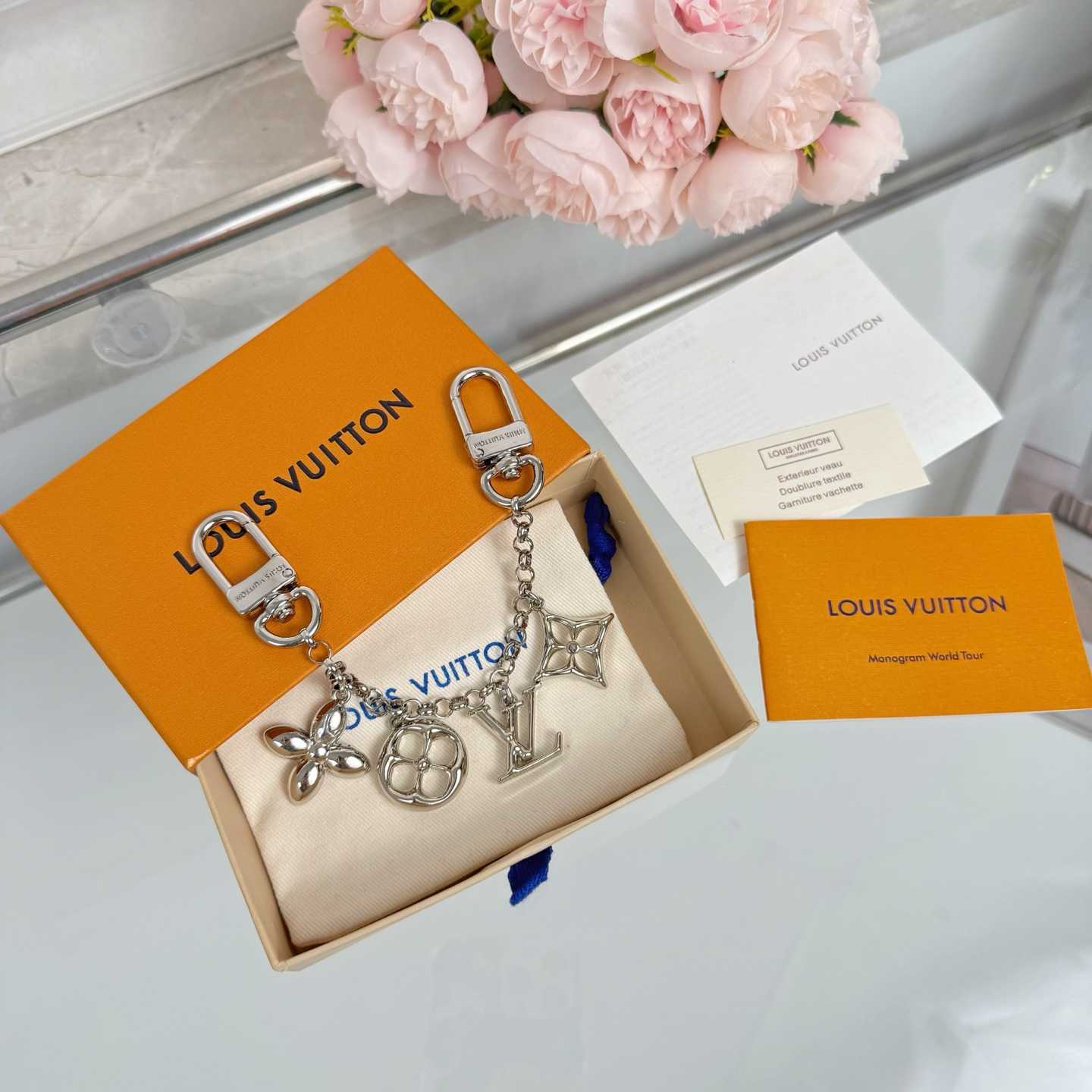 Louis Vuitton LV Iconic Bag Charm   M02453 - DopestKickz
