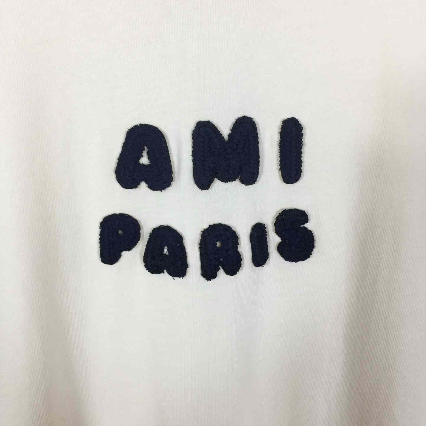 AMI Paris T-Shirt  - DopestKickz