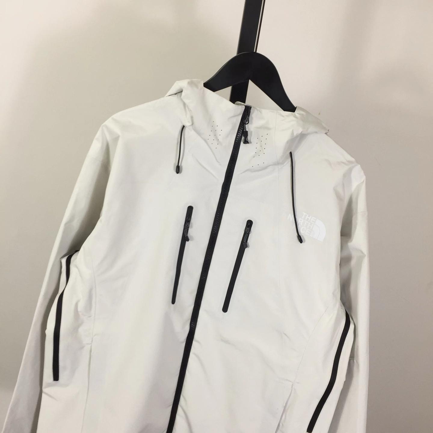 The North Face Jacket - DopestKickz