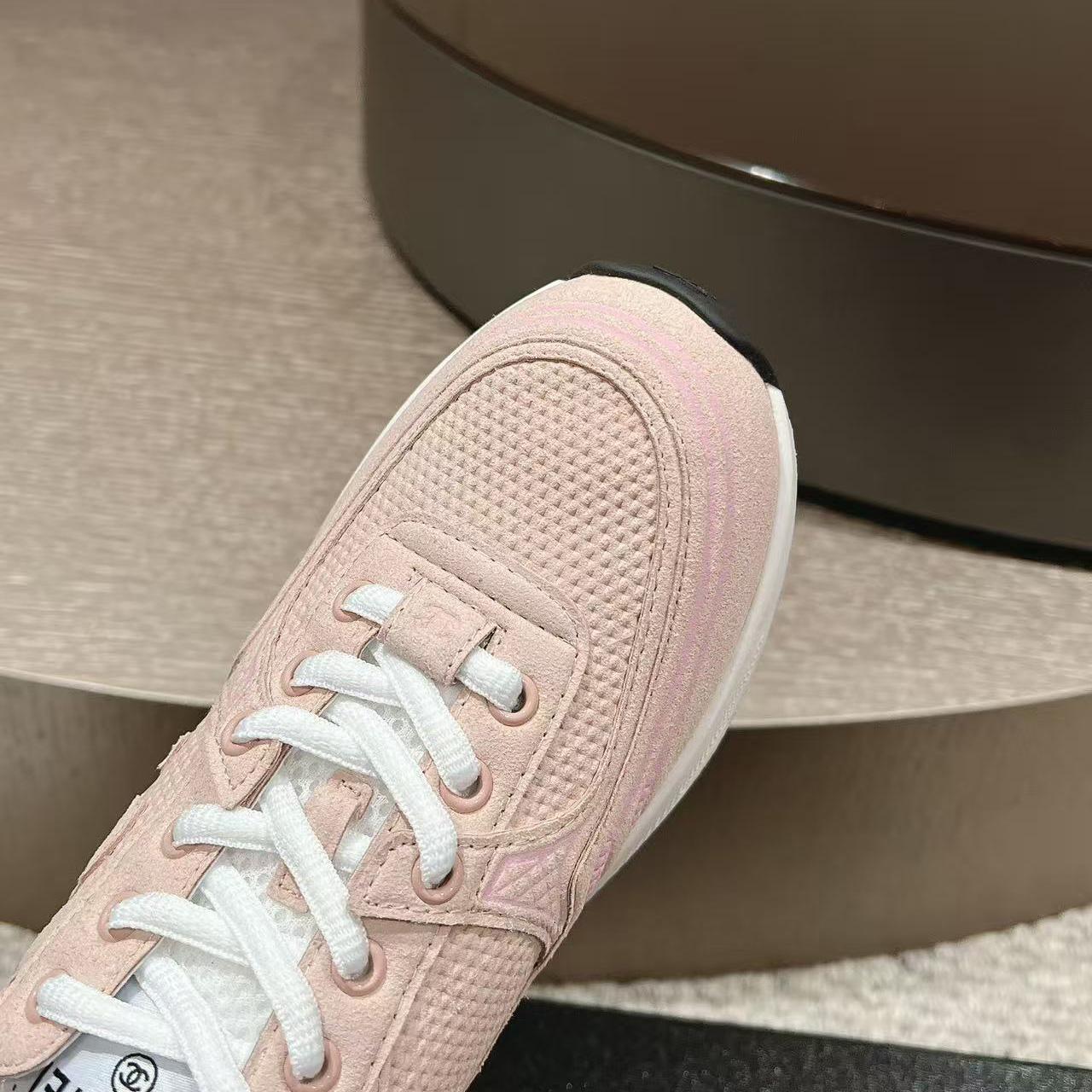 Chanel Sneakers - DopestKickz