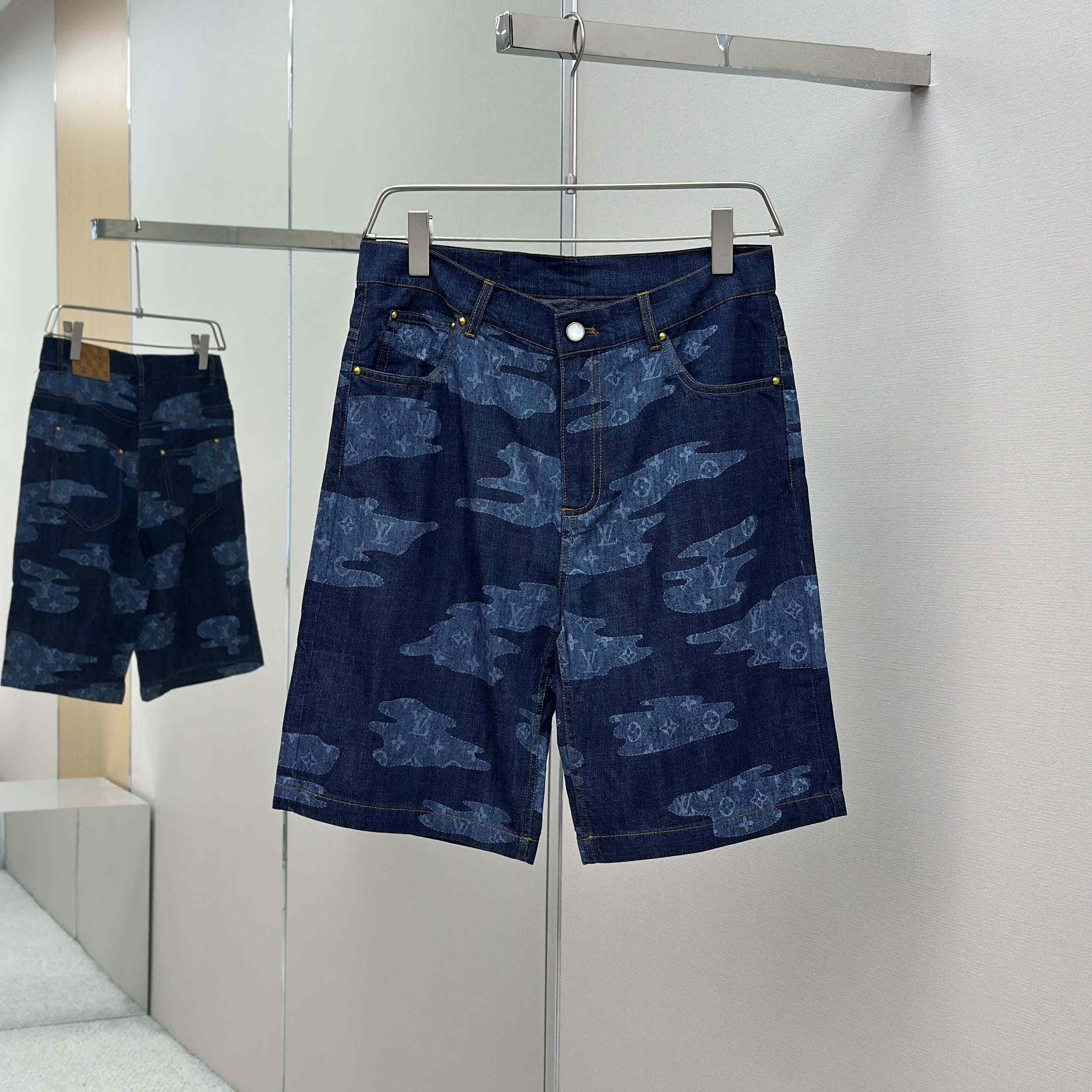 Louis Vuitton Monogram Chambray Shorts   1AILU6 - DopestKickz