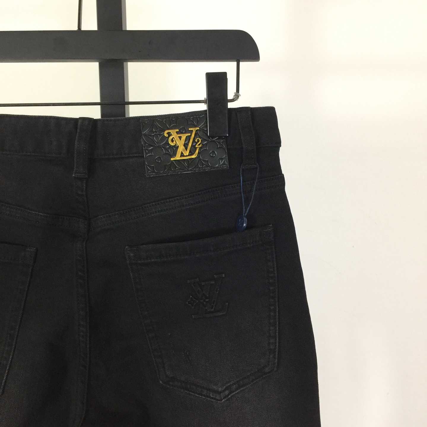 Louis Vuitton Jeans - DopestKickz