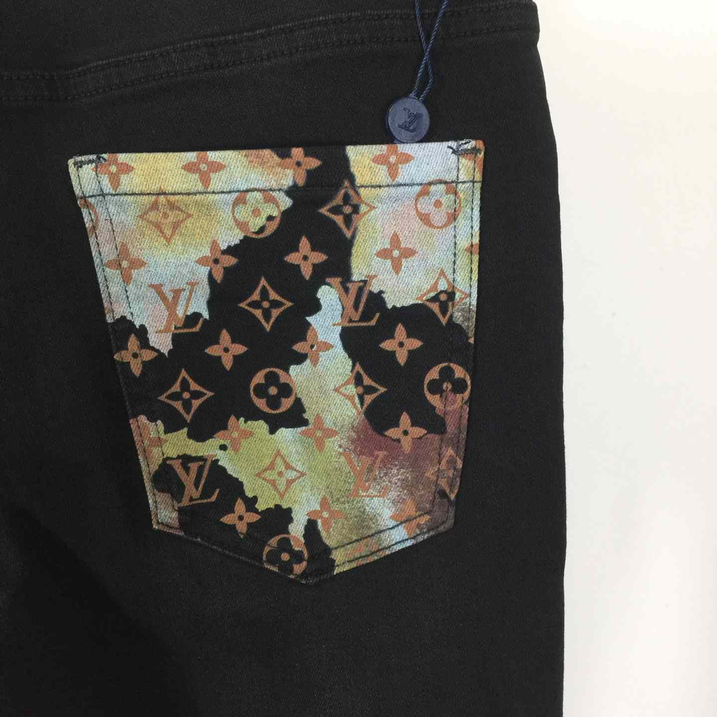 Louis Vuitton Jeans - DopestKickz