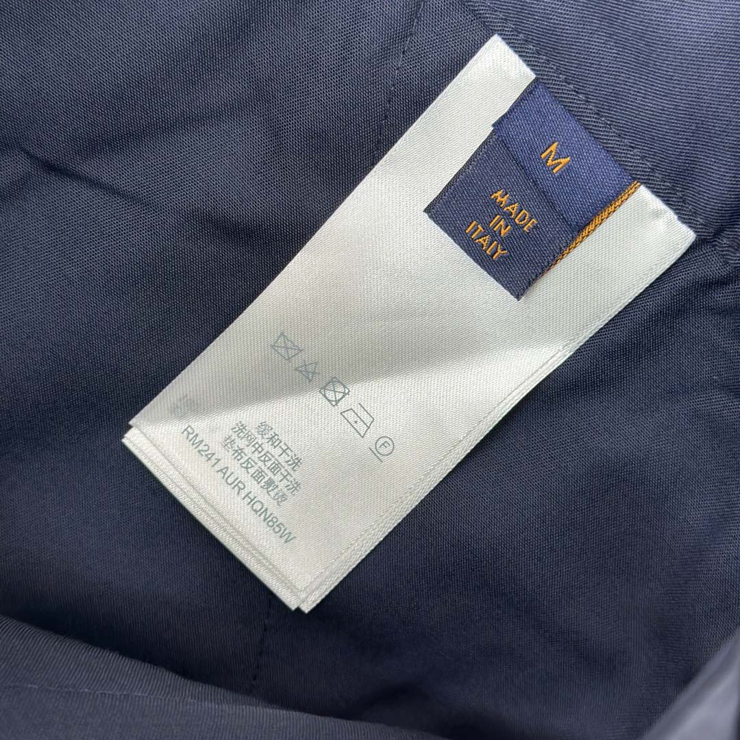 Louis Vuitton Monogram Pocket Cargo Shorts   1AHVTL - DopestKickz