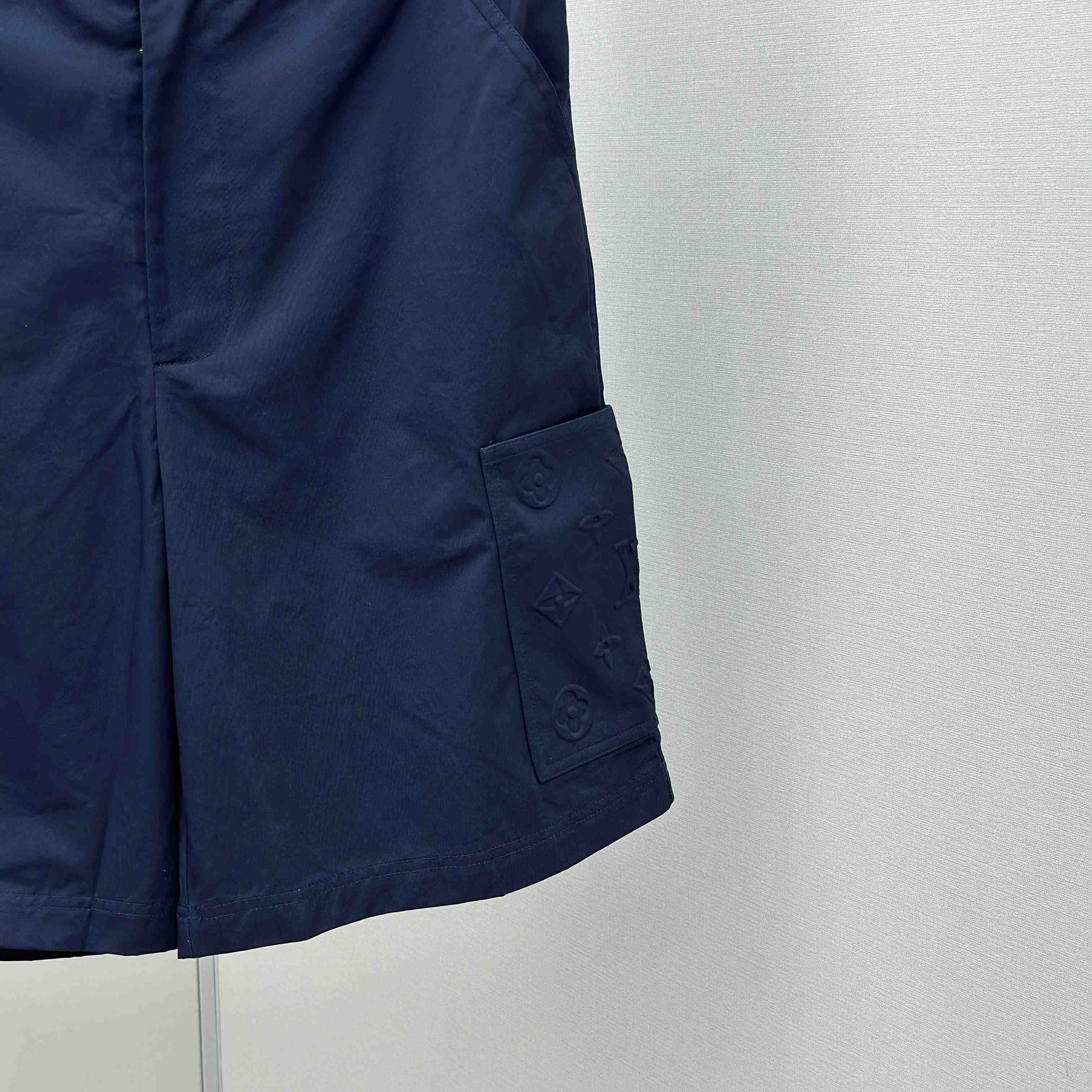 Louis Vuitton Monogram Pocket Cargo Shorts   1AHVTL - DopestKickz