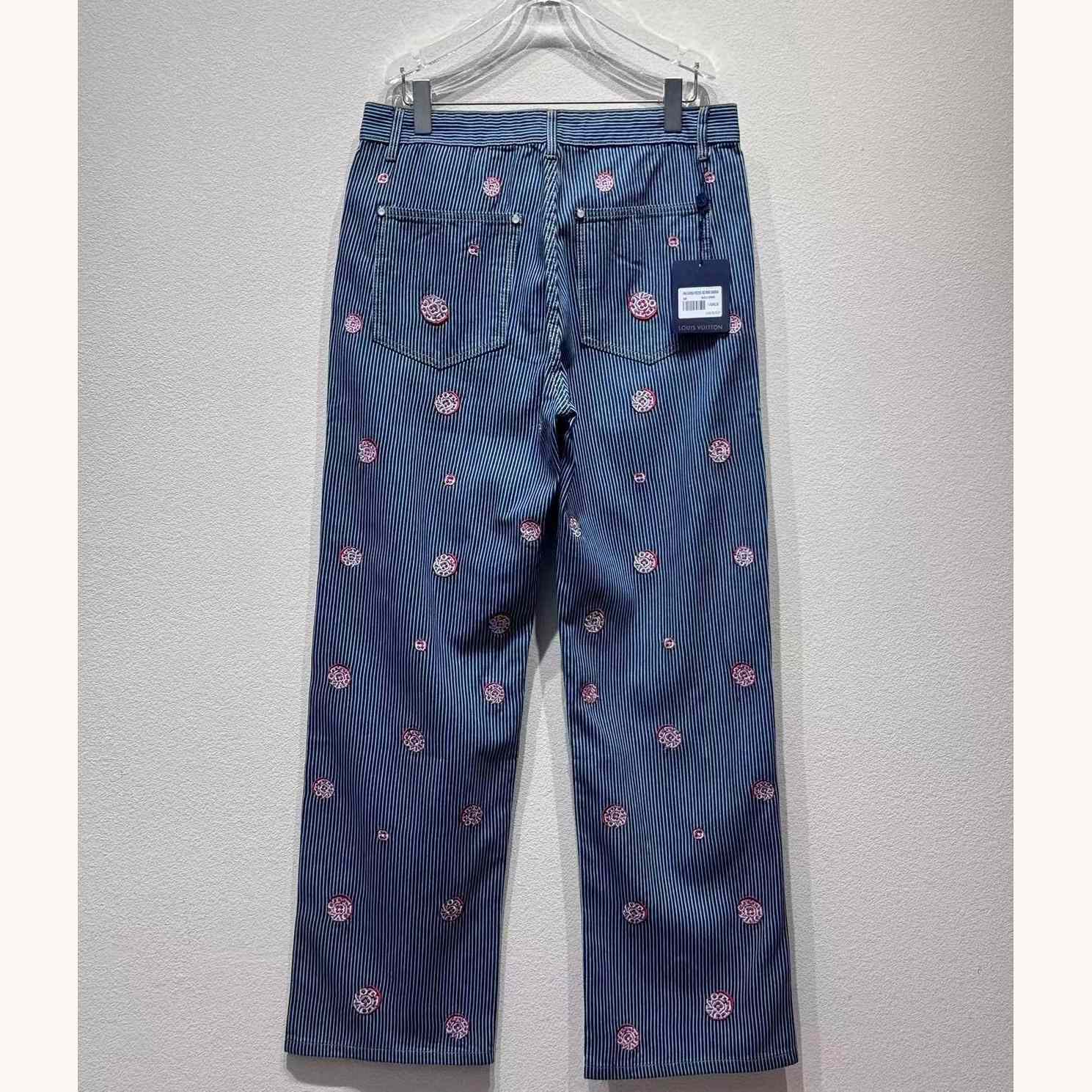 Louis Vuitton Jeans - DopestKickz