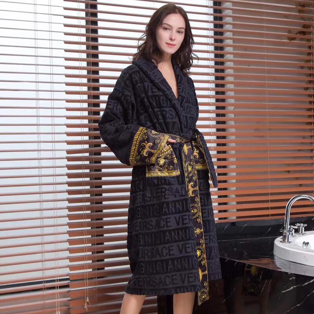 Versace Embroidered Bathrobe Black Gold - DopestKickz
