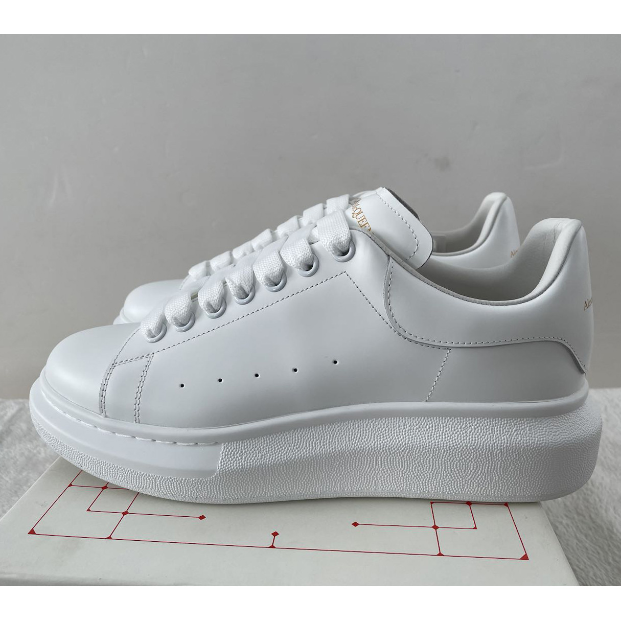 Alexander Mqueen Sneakers In White - DopestKickz