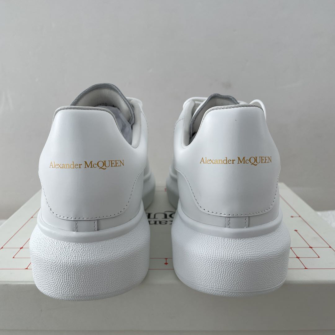 Alexander Mqueen Sneakers In White - DopestKickz