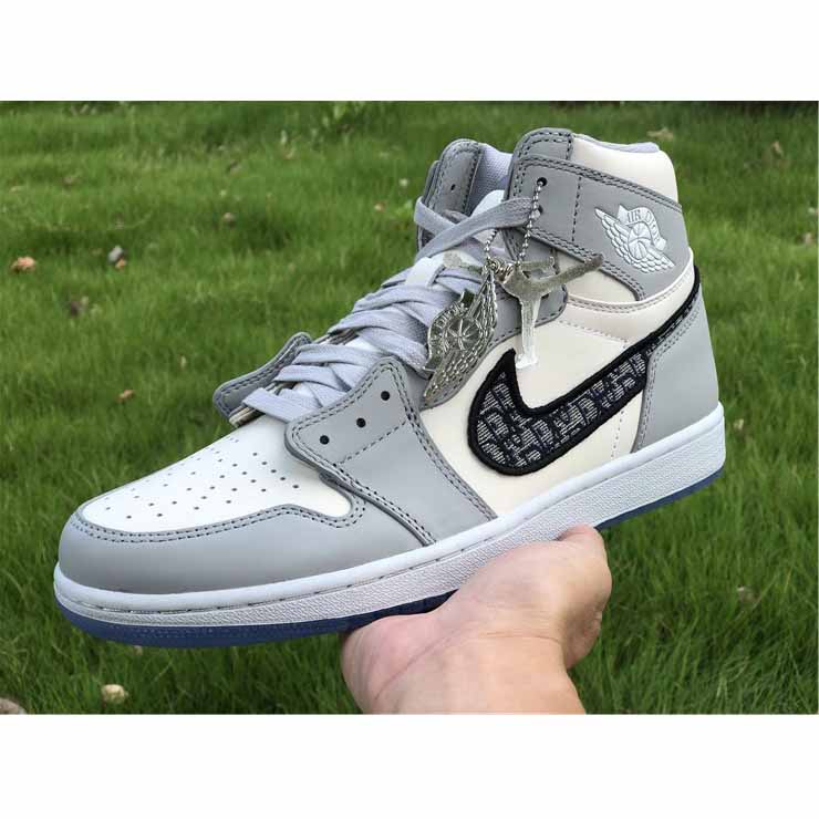 Jordan Air 1 Sneaker - DopestKickz