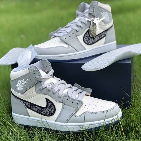 Jordan Air 1 Sneaker - DopestKickz