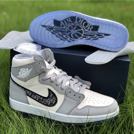 Jordan Air 1 Sneaker - DopestKickz