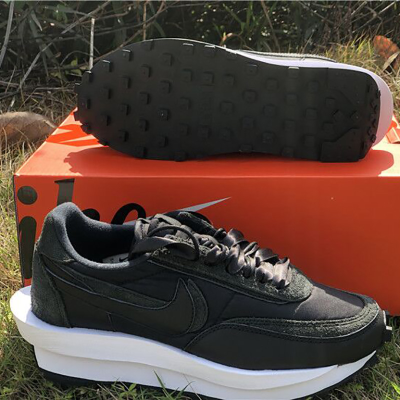 Nike X Sacai Ldv Waffle Black - DopestKickz