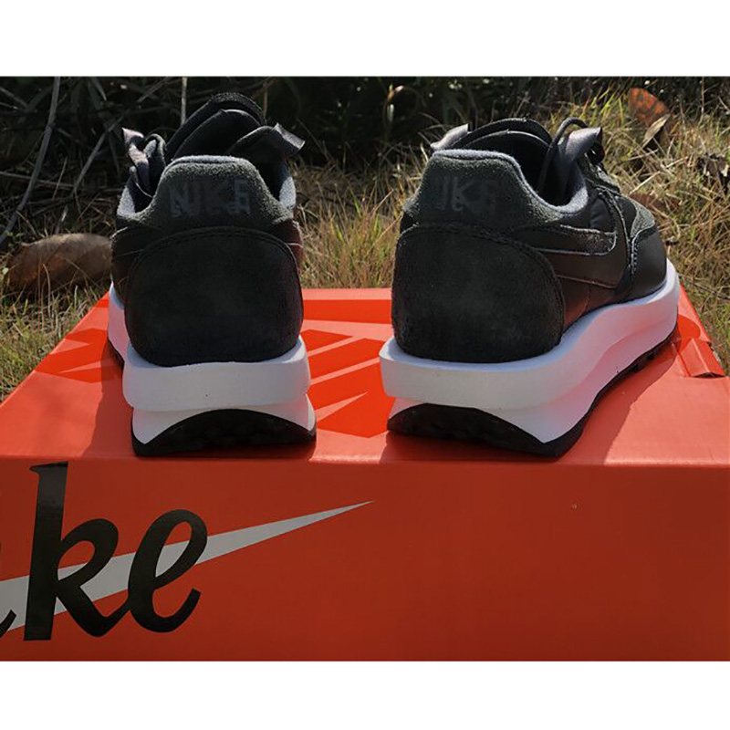 Nike X Sacai Ldv Waffle Black - DopestKickz
