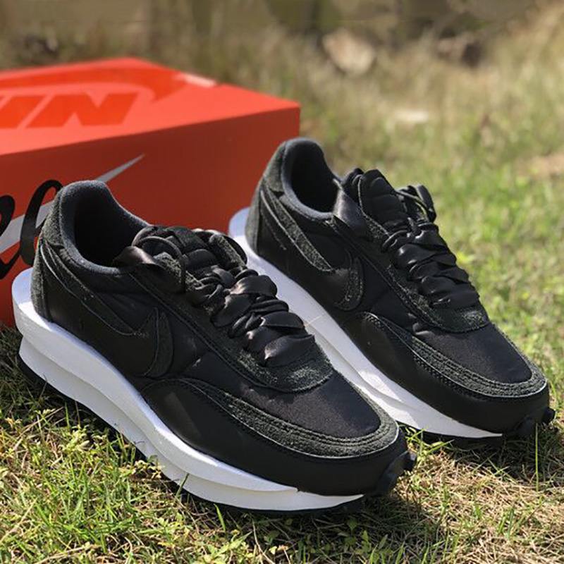 Nike X Sacai Ldv Waffle Black - DopestKickz