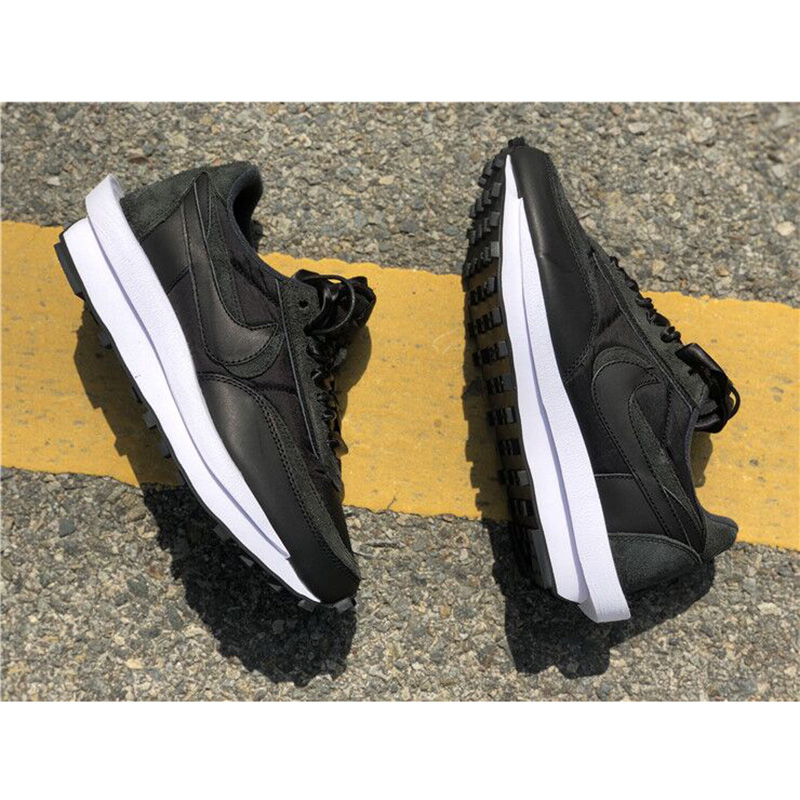Nike X Sacai Ldv Waffle Black - DopestKickz