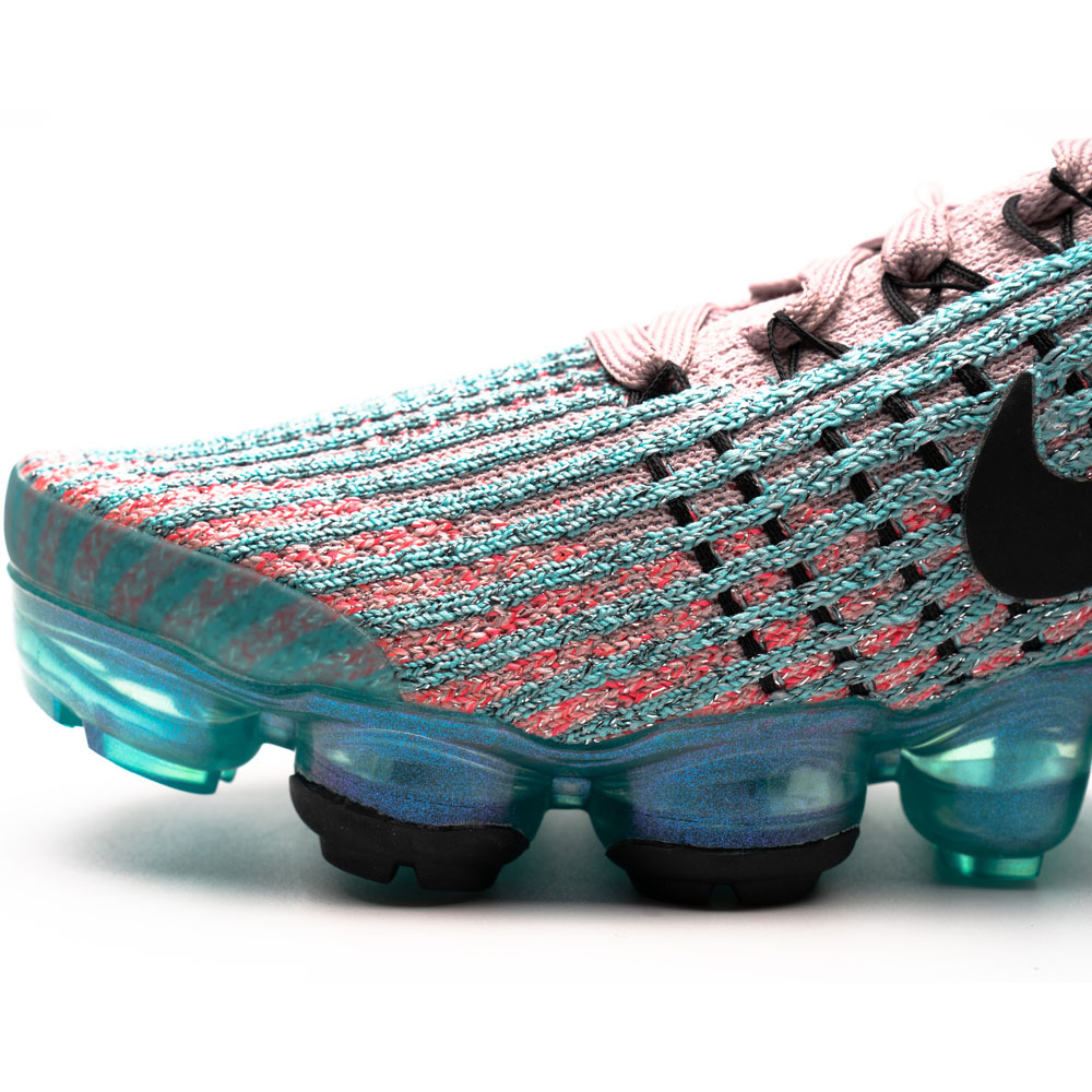 Nike Air VaporMax Flyknit 3 - DopestKickz