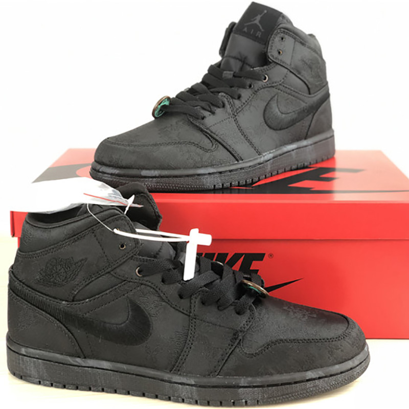 Jordan Clot X AJ1 Mid GPX "Fearless" Black - DopestKickz