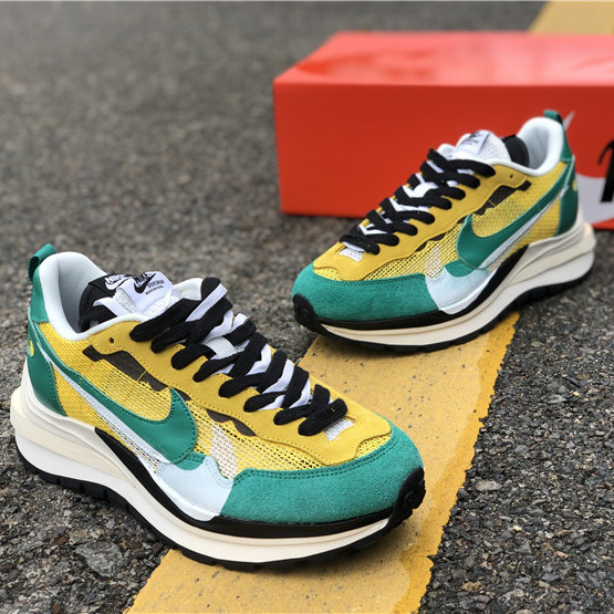 Nike X Sacai Ldv Waffle Sneakers - DopestKickz