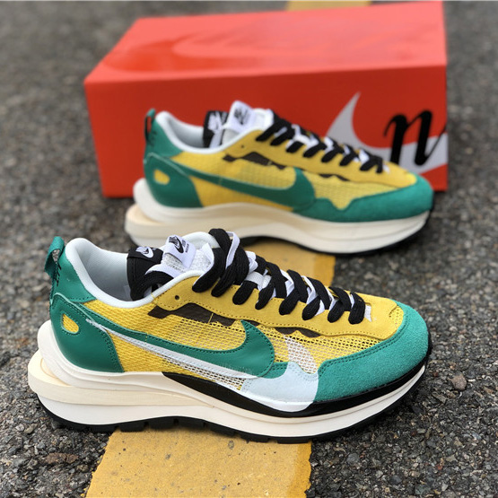 Nike X Sacai Ldv Waffle Sneakers - DopestKickz