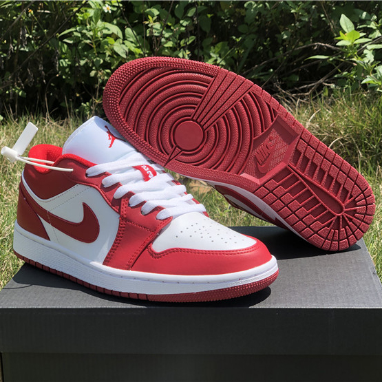 Air Jordan 1 Low "Gym Red"  - DopestKickz